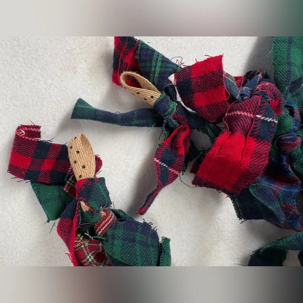 Handmade Festive Plaid Holiday Garland